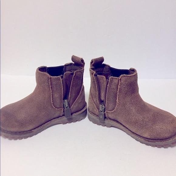 UGG - Picture 5 of 7